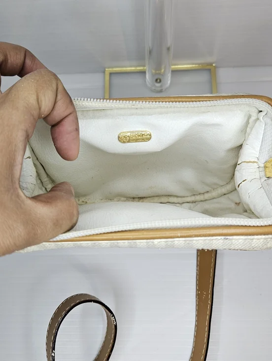 Authentic Vintage Fendi Striped Logo Canvas & Leather Crossbody Shoulder Y2K - Picture 10 of 16